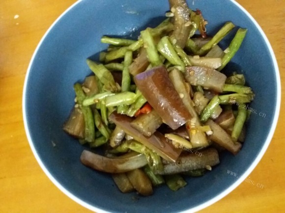 回味无穷的茄子烧豆角