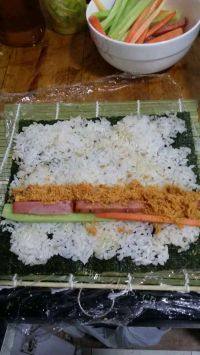 自己做的紫菜包饭做法图解3)