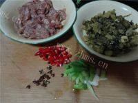 家常菜酸菜肉片做法图解1)