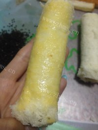 珍馐美味的乳酪肉松卷做法图解6)