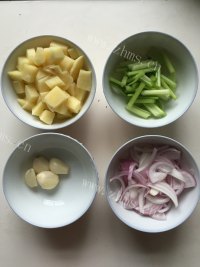 重庆鸡公煲做法图解3)
