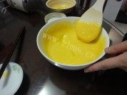 自制香橙纸杯蛋糕做法图解4)