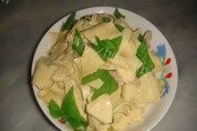 尖椒炒干豆腐