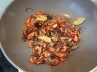 记忆中外婆的铜盆虾的做法图解五
