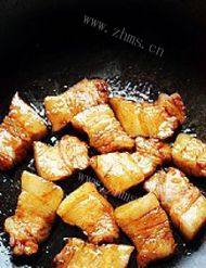 美味的芋艿红烧肉做法图解3)