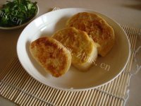 美味的鸡蛋馒头片