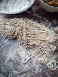 美味的豆角焖面做法图解10)