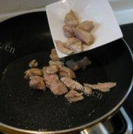 酥脆爽口的咖喱鸡肉饭做法图解3)
