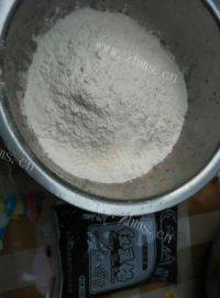 自己做的豆沙饼做法图解1)