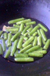 下酒菜盐水豌豆做法图解5)