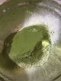 香气浓郁的抹茶千层蛋糕做法图解1)
