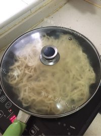 玉盘珍馐的焖面做法图解7)