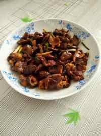 美味的香菇牛肉小炒做法图解8)