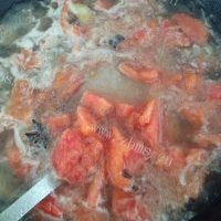 美味番茄土豆牛腩汤的做法图解五
