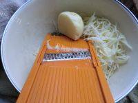 「家有大厨」凉拌土豆丝做法图解2)