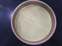 自制绿茶慕斯做法图解10)