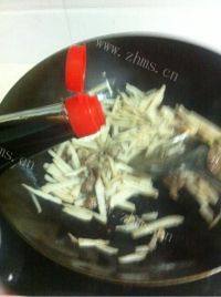 家常菜莲藕炒肉做法图解6)