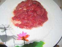 「DIY美食」蒜苔炒肉做法图解2)