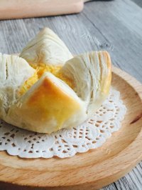 色泽鲜亮的椰蓉开口酥做法图解15)
