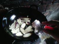 「DIY美食」煎茄子做法图解7)