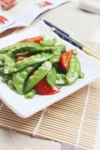 DIY-红椒炒扁豆做法图解10)