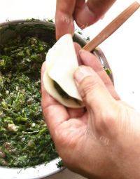 DIY茴香饺子做法图解9)