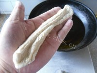 自制油条做法图解10)