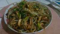 家常韭菜豆芽炒豆干做法图解9)
