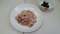 苕皮辣椒回锅肉做法图解3)