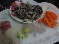家常菜平菇炒肉做法图解1)