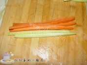 自制蛋皮鸡肉卷做法图解10)