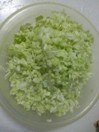 美味白菜鸡蛋饼做法图解2)