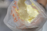 美味的缤纷水果蛋糕做法图解5)