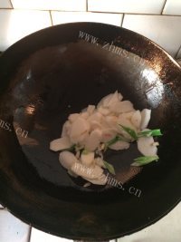家常菜木耳炒山药做法图解3)