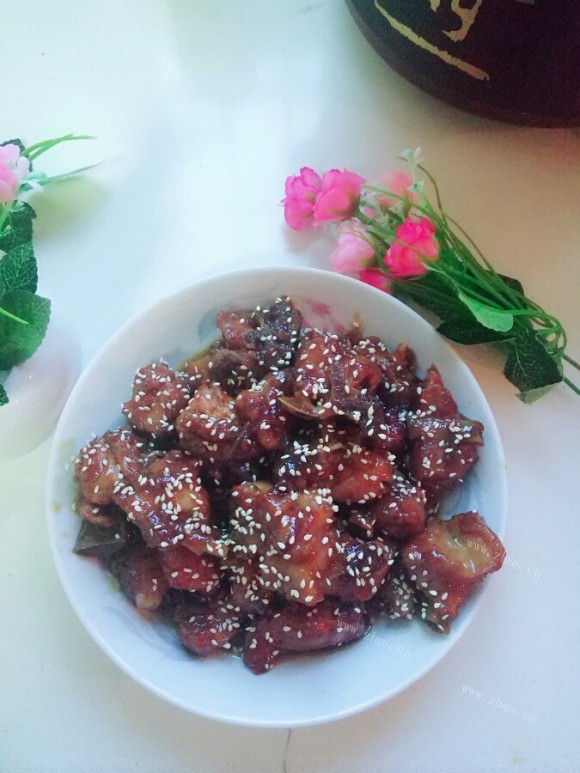 质嫩爽口的糖醋排骨