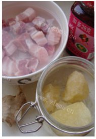 好吃的玫瑰腐乳红烧肉做法图解2)