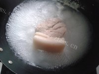 家常菜甜椒炒肉做法图解1)