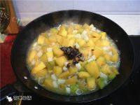家常菜南瓜炖土豆做法图解6)