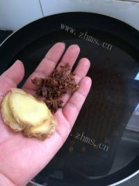 美味的酸辣凤爪做法图解3)
