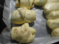 自己做的蜜豆小餐包做法图解16)