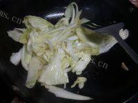 清爽的清炒大白菜做法图解6)