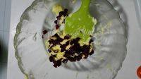 香脆的蔓越莓饼干做法图解3)