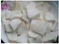 美味的青菜豆腐汤做法图解4)