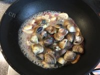 美味白酒蛤蜊意面的做法图解九