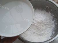 自制豌豆凉粉做法图解1)
