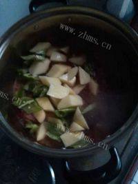 家常菜排骨烧土豆做法图解10)