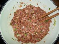 易做的猪肉白菜水饺做法图解5)