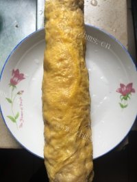 美味的萝卜干炒饭做法图解4)