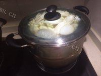 色香味俱全的海鲜汁焖锅做法图解3)