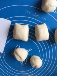 自制小刺猬馒头做法图解9)